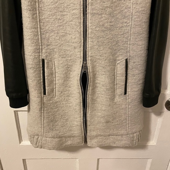 LaMarque Wool/Leather Jacket - Picture 8 of 9